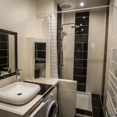 Apartment Climatise Confort Centre *